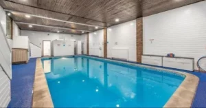 Bagshot Hydrotherapy Pool 2